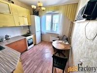 3 - комн.  квартира, 76 м², 9/10 эт.