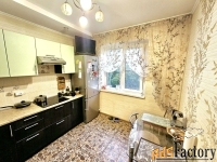 3 - комн.  квартира, 66 м², 4/10 эт.