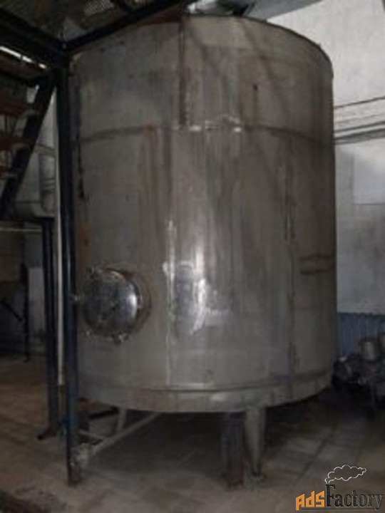 Продаются Емкости нержавеющие, объем -20 куб.м.