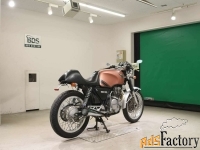 Мотоцикл дорожный Honda GB400TT рама NC20 в стиле кафе-рейсер