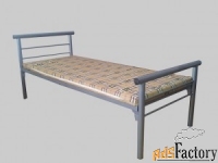кровати с металлическими сетками и боковушками