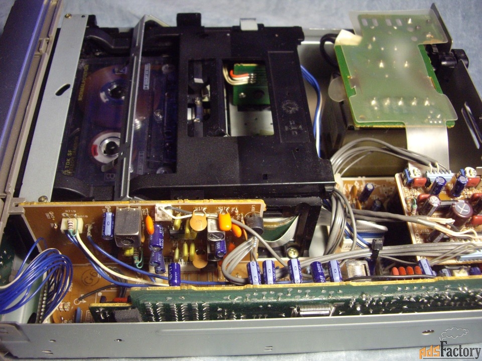 ONKYO K-V3 Автореверсная кассетная дека