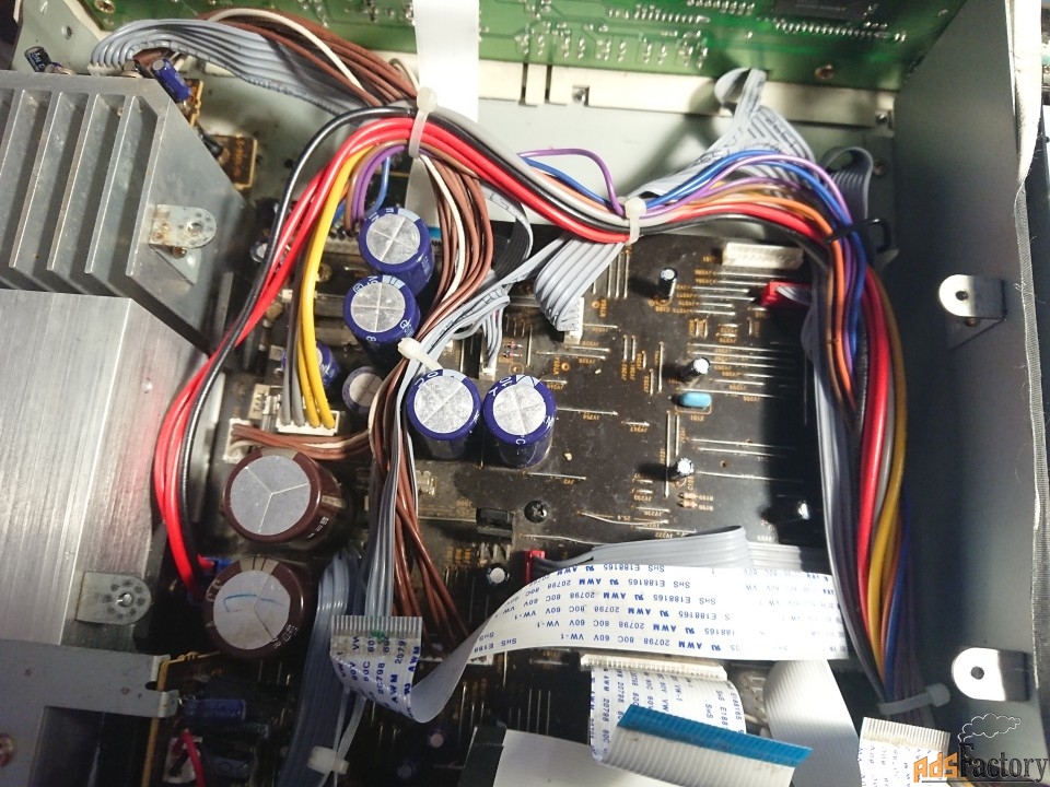 DENON AVD-700 в разборе