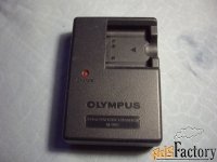 Зарядное устройство  предназначен для фотоаппаратов OLYMPUS:
