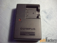 Зарядное устройство  предназначен для фотоаппаратов OLYMPUS: