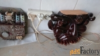 Чaсы элeктpонные нaстенные 2шт