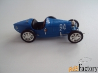 Автомобиль bugatti t35b grand prix sport 1928