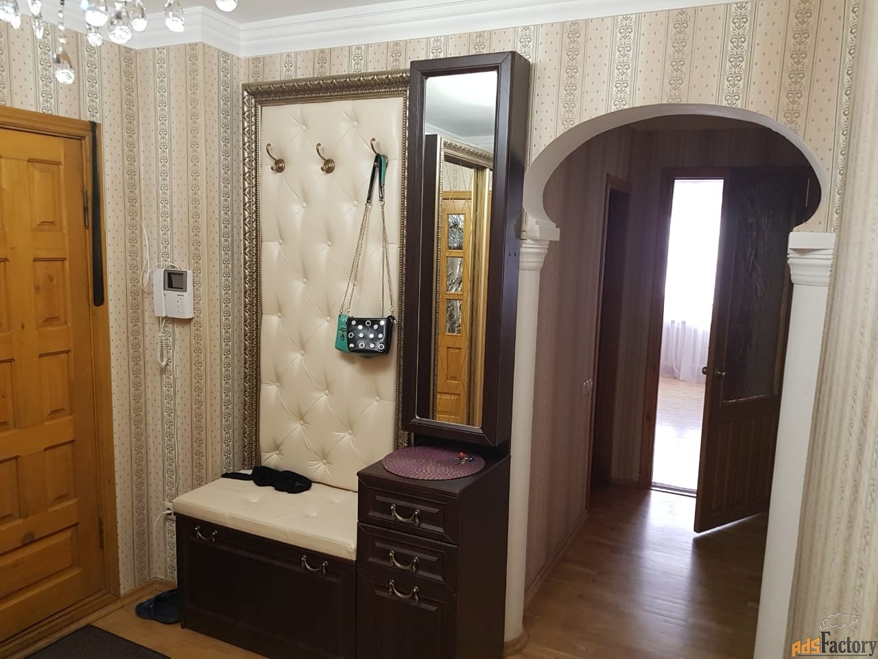 4 - комн. квартира, 138 м², 1/5 эт.