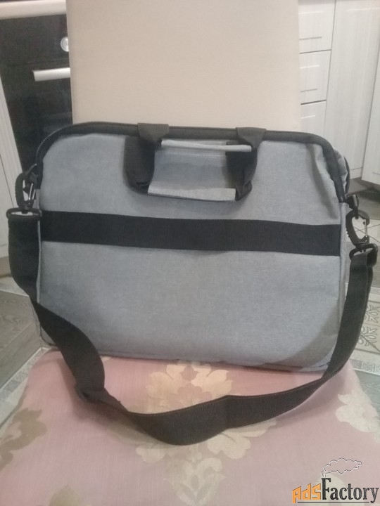 Продам. Сумка-кейс для ноутбука от бренда Heikki Salonen в сером цвете