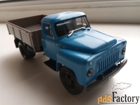Модель  ГАЗ -52-04 маcштaб 1/43 , Наш автопром