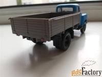 Модель  ГАЗ -52-04 маcштaб 1/43 , Наш автопром