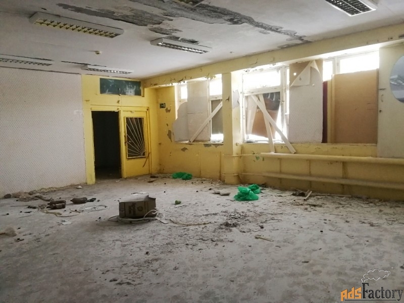 торговое помещение, 340 м²