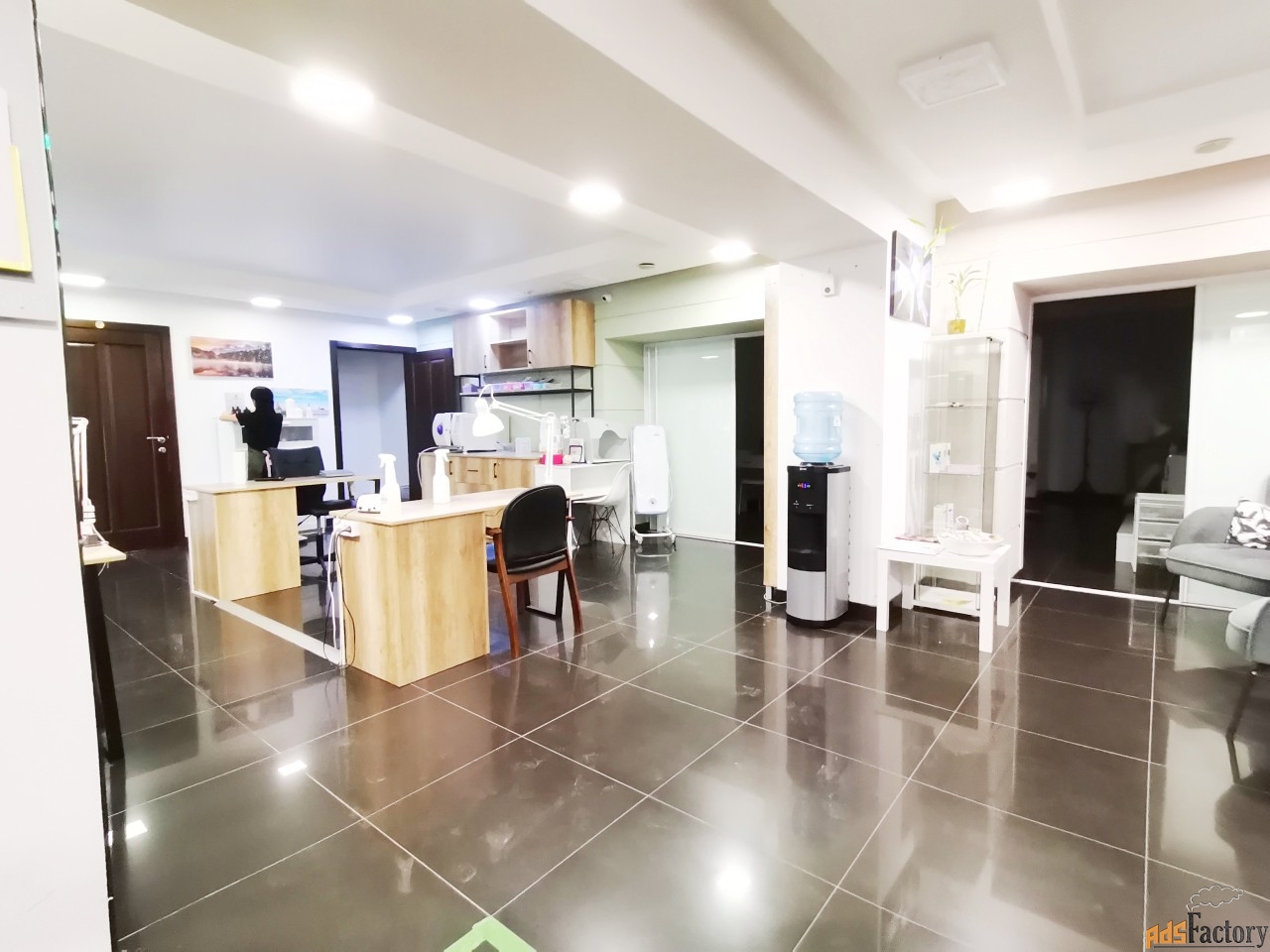 торговое помещение, 100 м²