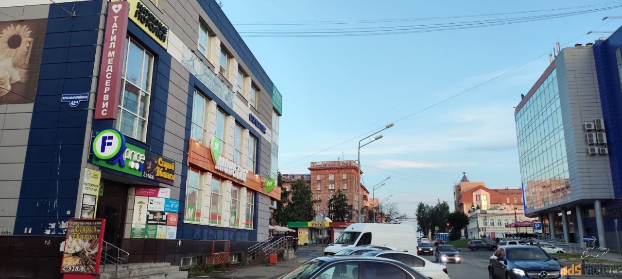 торговое помещение, 220 м²