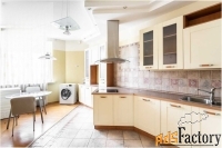 4 - комн.  квартира, 154 м², 5/12 эт.