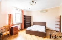 4 - комн.  квартира, 154 м², 5/12 эт.