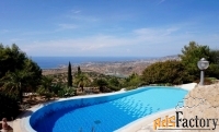 Эксклюзивный особняк с панорамным видом на море в районе Пафоса-Кипр