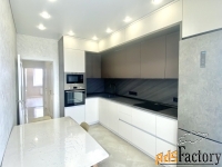 3 - комн.  квартира, 66 м², 6/17 эт.