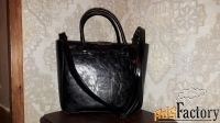 элегантная черная сумка