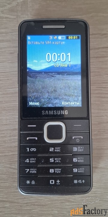 Продам телефон Samsung GT-S5610