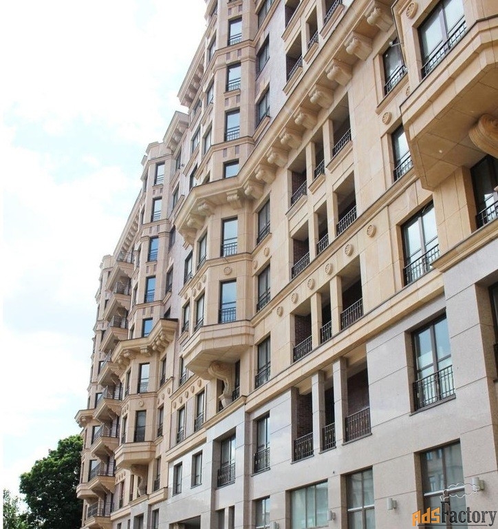 2 - комн.  квартира, 83.5 м², 2/10 эт.