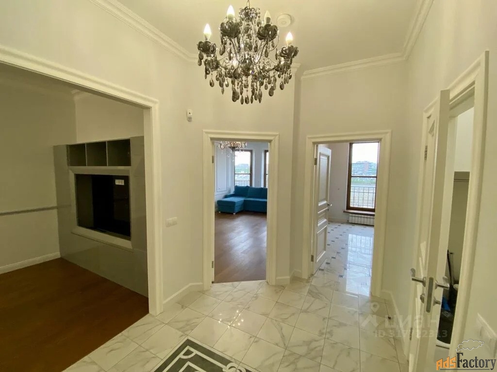 4 - комн.  квартира, 154.0 м², 7/10 эт.