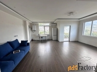 3 - комн.  квартира, 87.5 м², 5/5 эт.