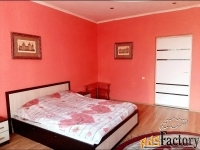 дом 580.0 м² на участке 20.0 сот.