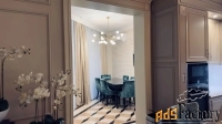 5 - комн.  квартира, 200.0 м², 4/10 эт.