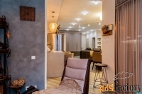 4 - комн.  квартира, 182.0 м², 7/9 эт.
