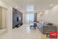 3 - комн.  квартира, 96.0 м², 6/6 эт.