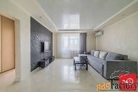 3 - комн.  квартира, 96.0 м², 6/6 эт.