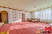 3 - комн.  квартира, 113.0 м², 2/10 эт.