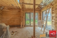 дом 242.0 м² на участке 27.0 сот.