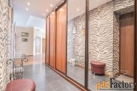 3 - комн.  квартира, 118.0 м², 4/6 эт.