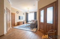 3 - комн.  квартира, 118.0 м², 4/6 эт.