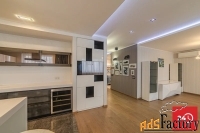 2 - комн.  квартира, 95.0 м², 11/16 эт.