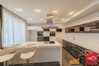 2 - комн.  квартира, 95.0 м², 11/16 эт.