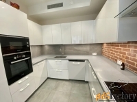 3 - комн.  квартира, 127.0 м², 5/10 эт.