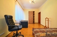 дом 357.0 м² на участке 4.0 сот.