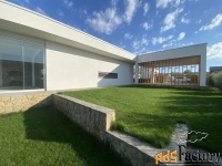 дом 160.0 м² на участке 9.0 сот.