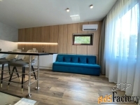 дом 195.0 м² на участке 4.0 сот.