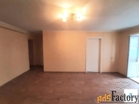 3 - комн.  квартира, 55.2 м², 2/5 эт.