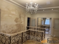 дом 294.0 м² на участке 8.0 сот.