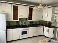 4 - комн.  квартира, 107.0 м², 4/5 эт.