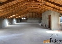 3 - комн.  квартира, 194.0 м², 5/5 эт.