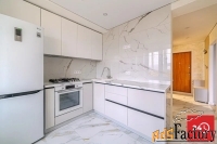 1 - комн.  квартира, 35.0 м², 10/10 эт.