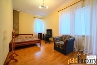 дом 357.0 м² на участке 4.0 сот.