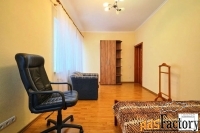 дом 357.0 м² на участке 4.0 сот.