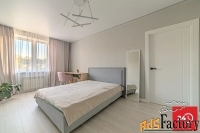 3 - комн.  квартира, 88.0 м², 3/16 эт.